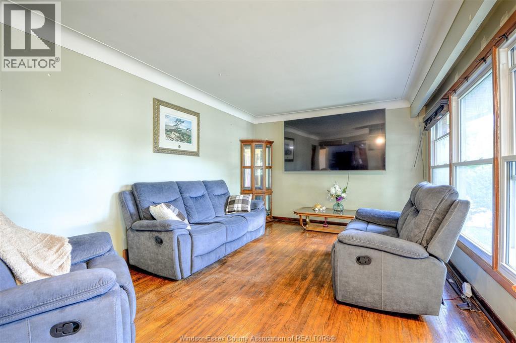 116 Queens Avenue, Leamington, Ontario  N8H 3H4 - Photo 6 - 26020845