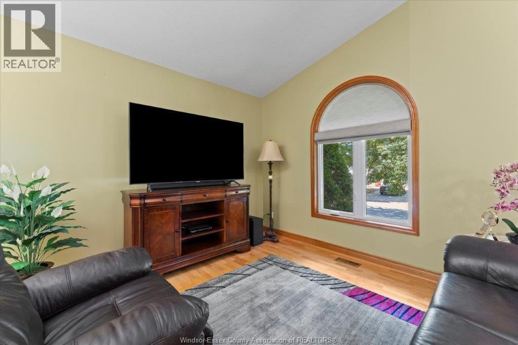 3948 Bliss Road, Windsor, Ontario  N8W 5L1 - Photo 4 - 26020842