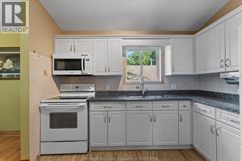 3948 Bliss Road, Windsor, Ontario  N8W 5L1 - Photo 9 - 26020842