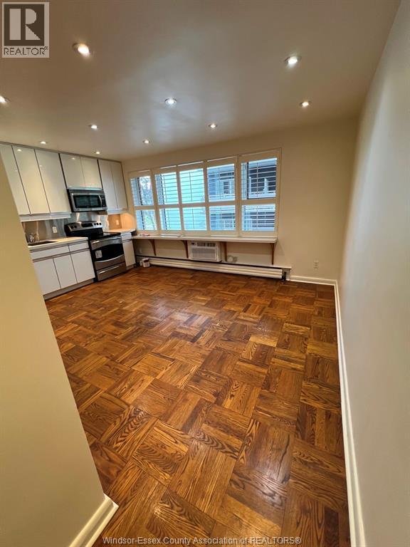 MLS# 26020835: 1901 BAYVIEW AVENUE Unit# 105, Toronto, Canada