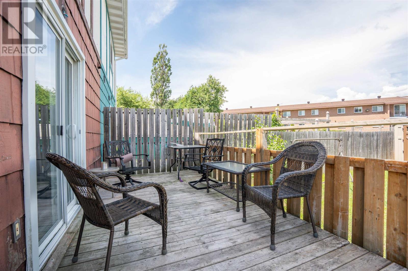 38 Cambridge Pl, Sault Ste. Marie, Ontario  P6A 6E9 - Photo 5 - SM261611