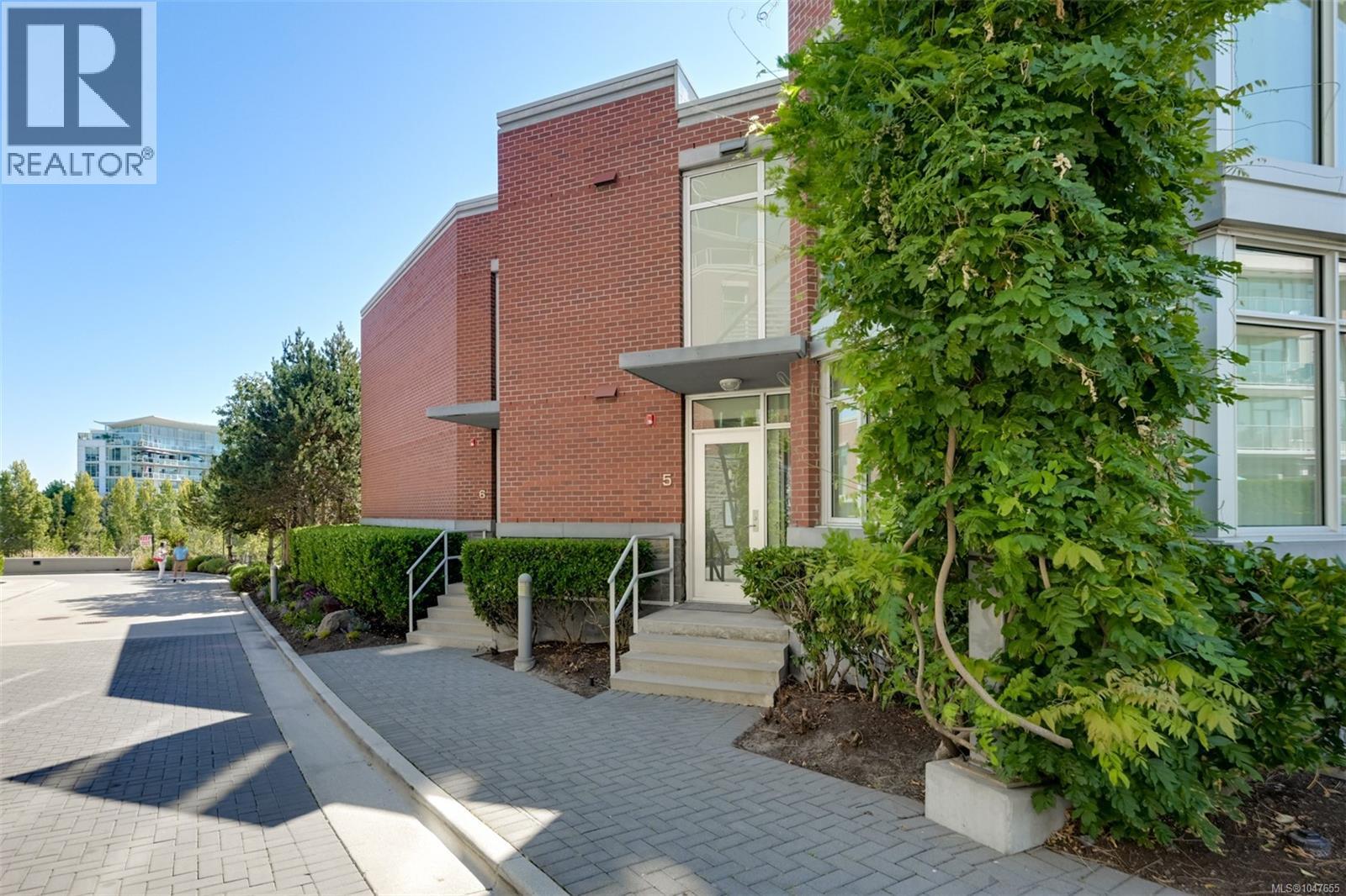 Th5 100 Saghalie Ave, Victoria, British Columbia  V9A 0A1 - Photo 26 - 1047655