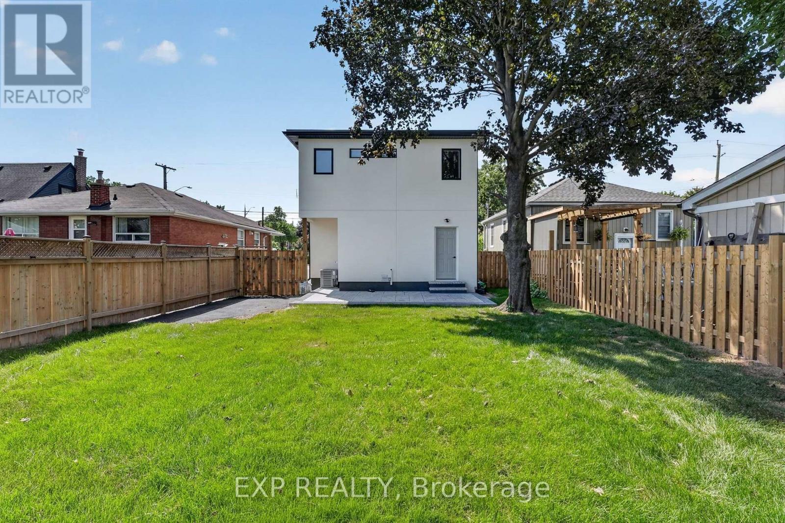 325 Queensdale Avenue E, Hamilton, Ontario  L9A 1L5 - Photo 47 - X13637384