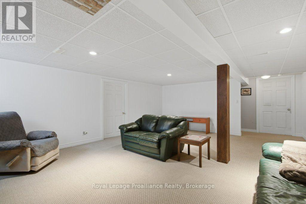 94 Sandbanks Court, Prince Edward County, Ontario  K0K 3L0 - Photo 28 - X13112686
