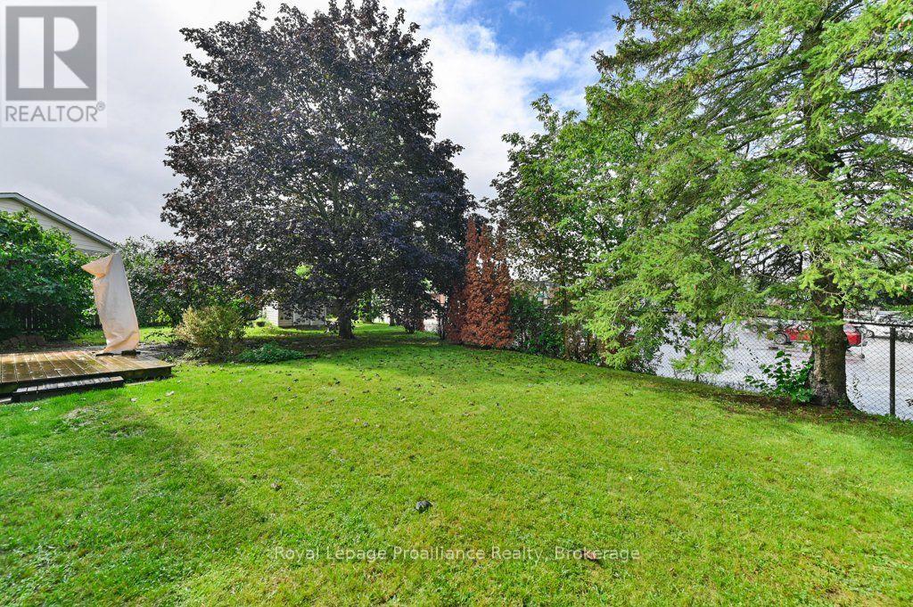 8 Panter Circle, Belleville, Ontario  K8P 4S7 - Photo 35 - X13711466