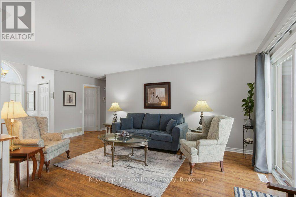 94 Sandbanks Court, Prince Edward County, Ontario  K0K 3L0 - Photo 7 - X13112686