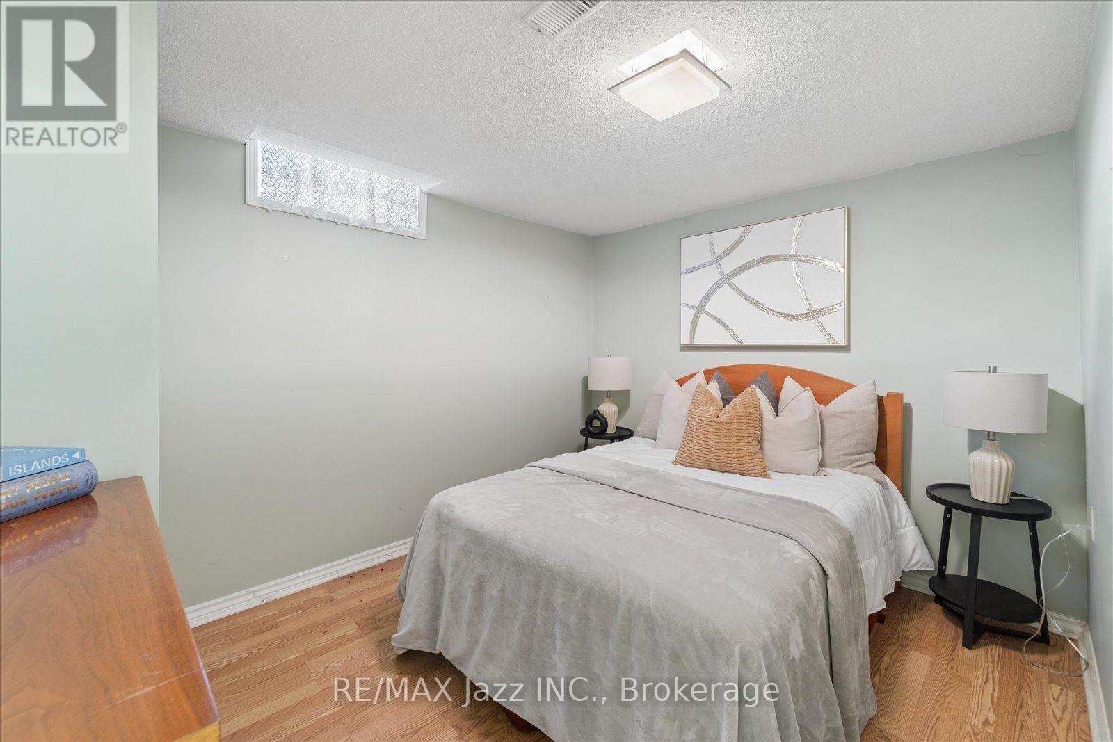 241 Viewmount Street, Oshawa, Ontario  L1H 7C2 - Photo 35 - E13713012