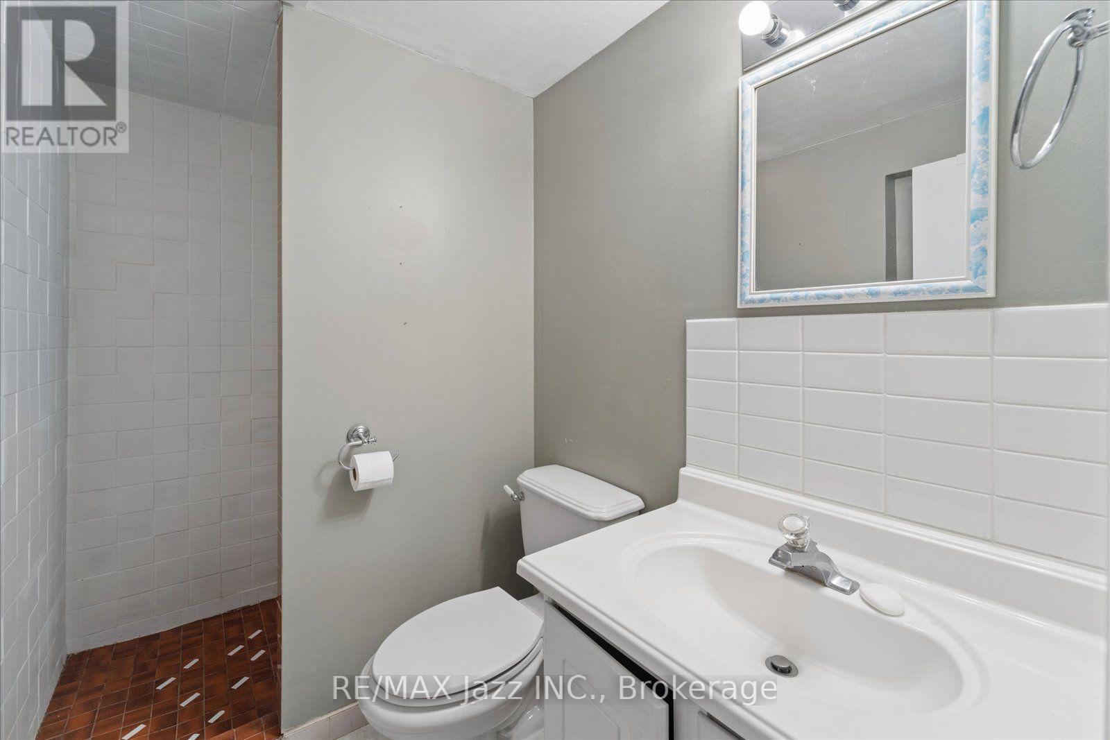 241 Viewmount Street, Oshawa, Ontario  L1H 7C2 - Photo 37 - E13713012