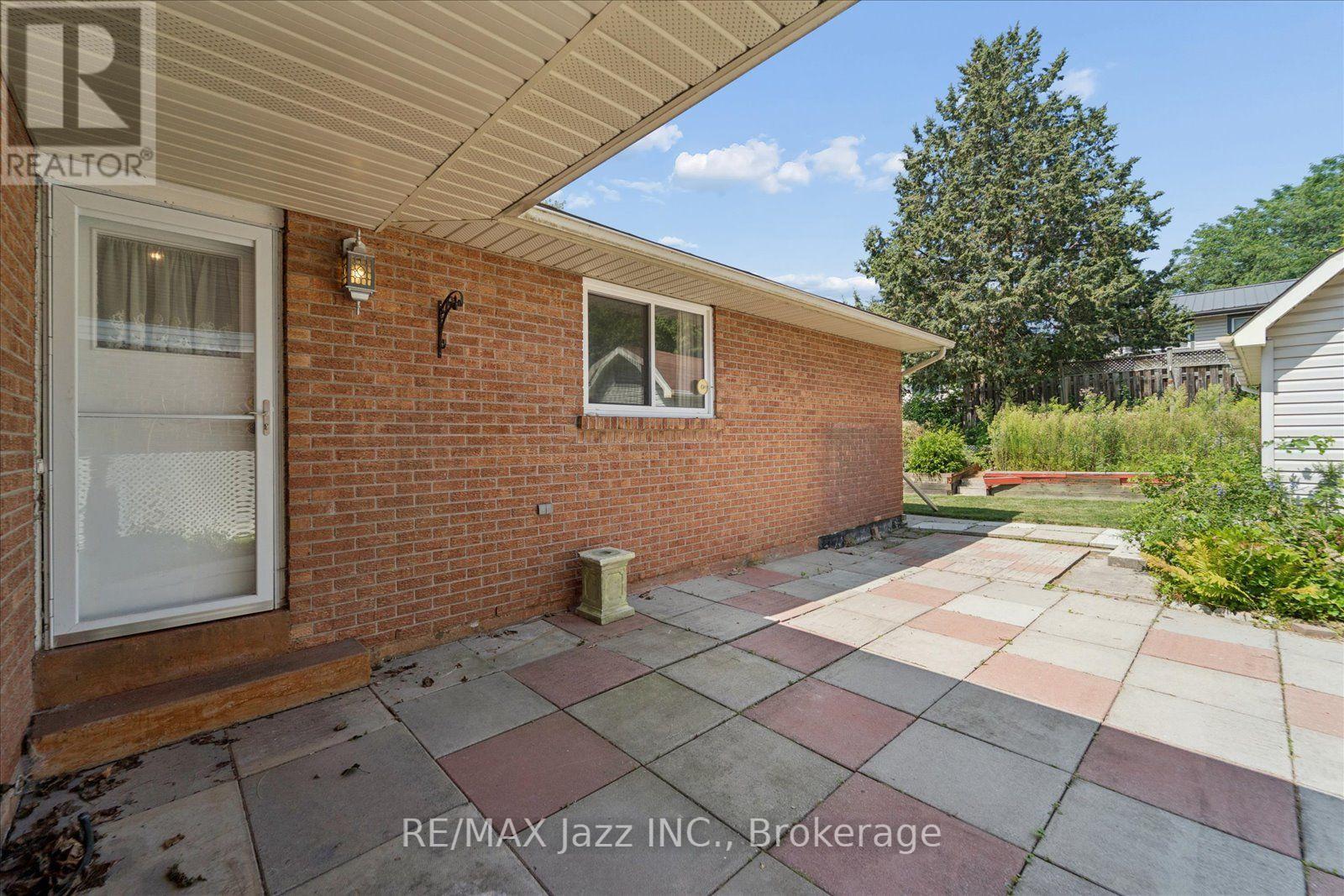 241 Viewmount Street, Oshawa, Ontario  L1H 7C2 - Photo 40 - E13713012