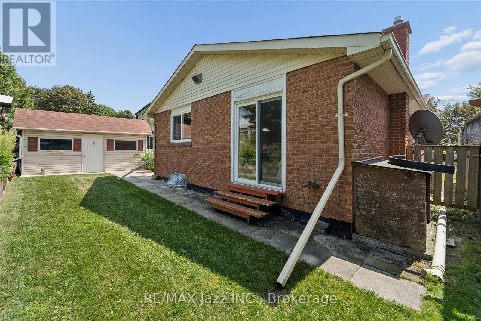 241 Viewmount Street, Oshawa, Ontario  L1H 7C2 - Photo 47 - E13713012
