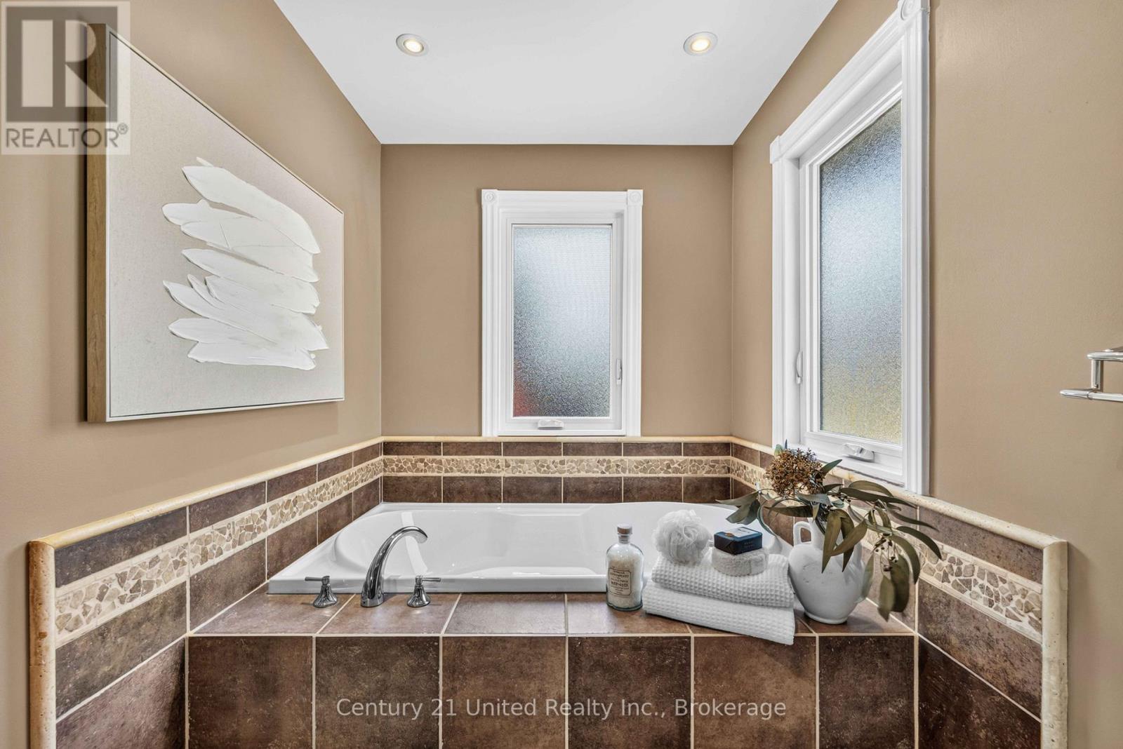 59 Waverly Street, Oshawa, Ontario  L1J 8H2 - Photo 25 - E13713480