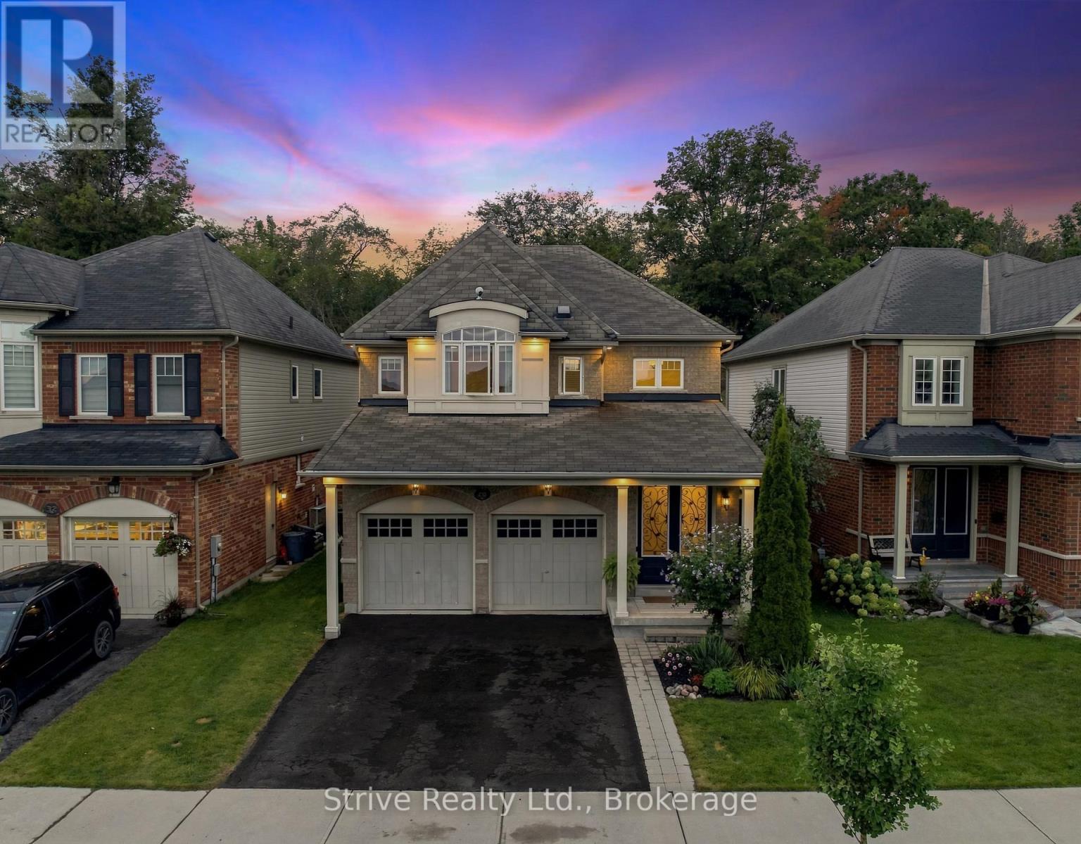 28 WOOLACOTT LANE, Clarington, Ontario