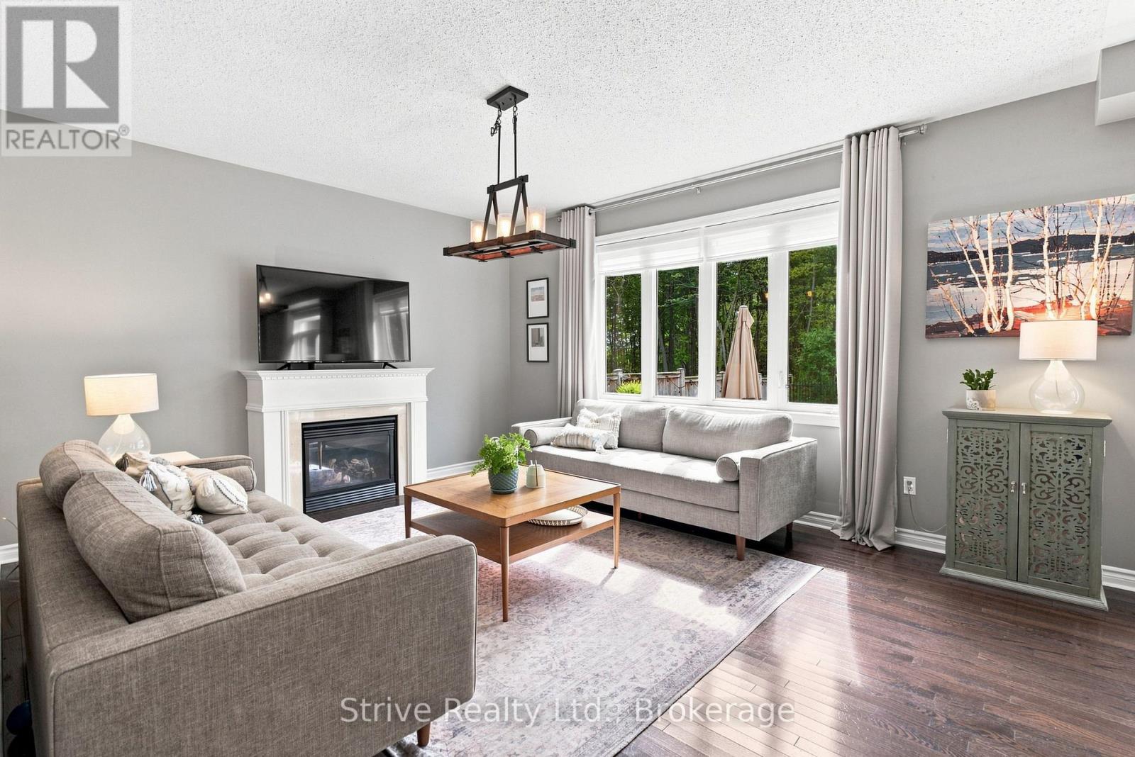 28 Woolacott Lane, Clarington, Ontario  L1C 0J4 - Photo 13 - E13713546