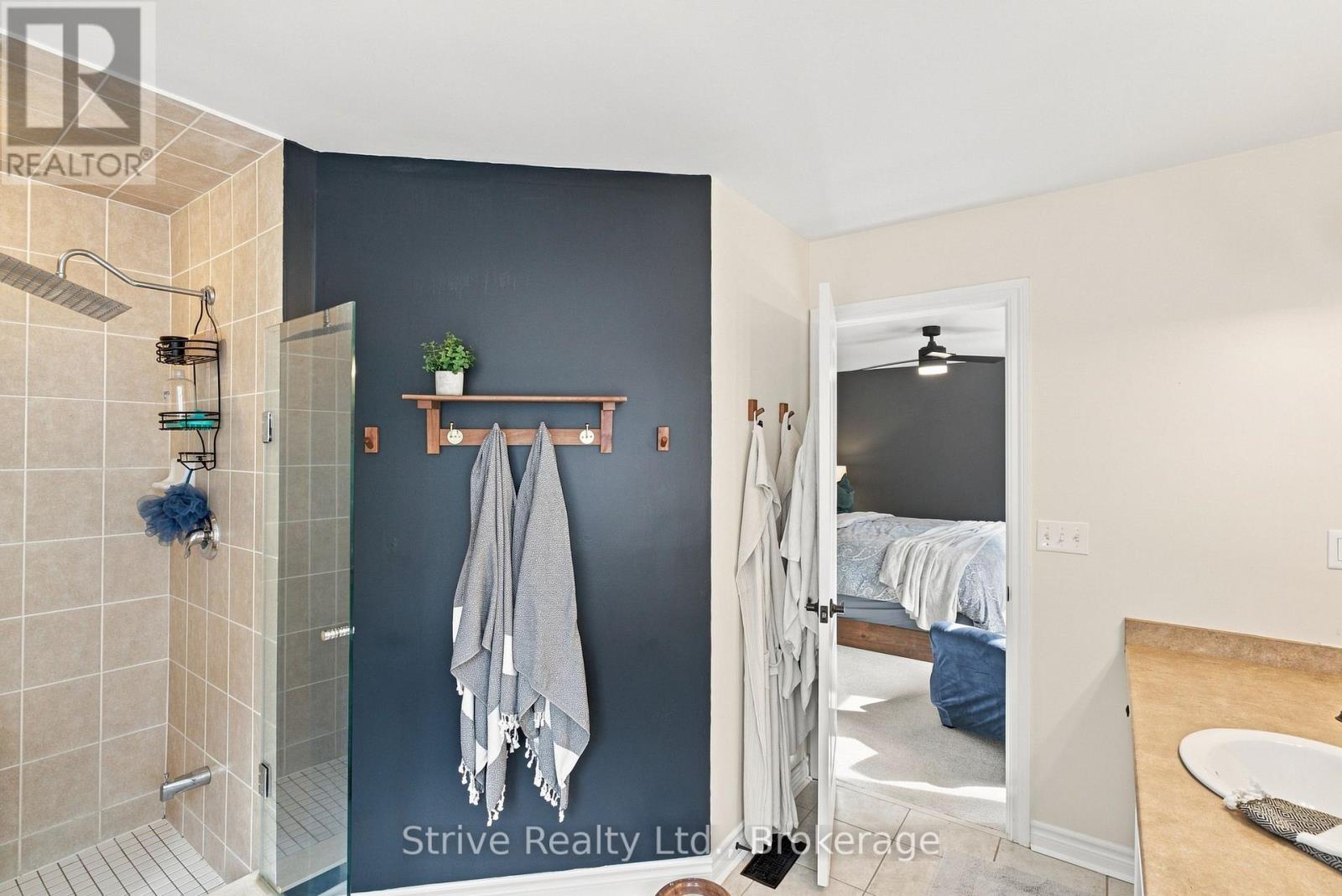 28 Woolacott Lane, Clarington, Ontario  L1C 0J4 - Photo 24 - E13713546