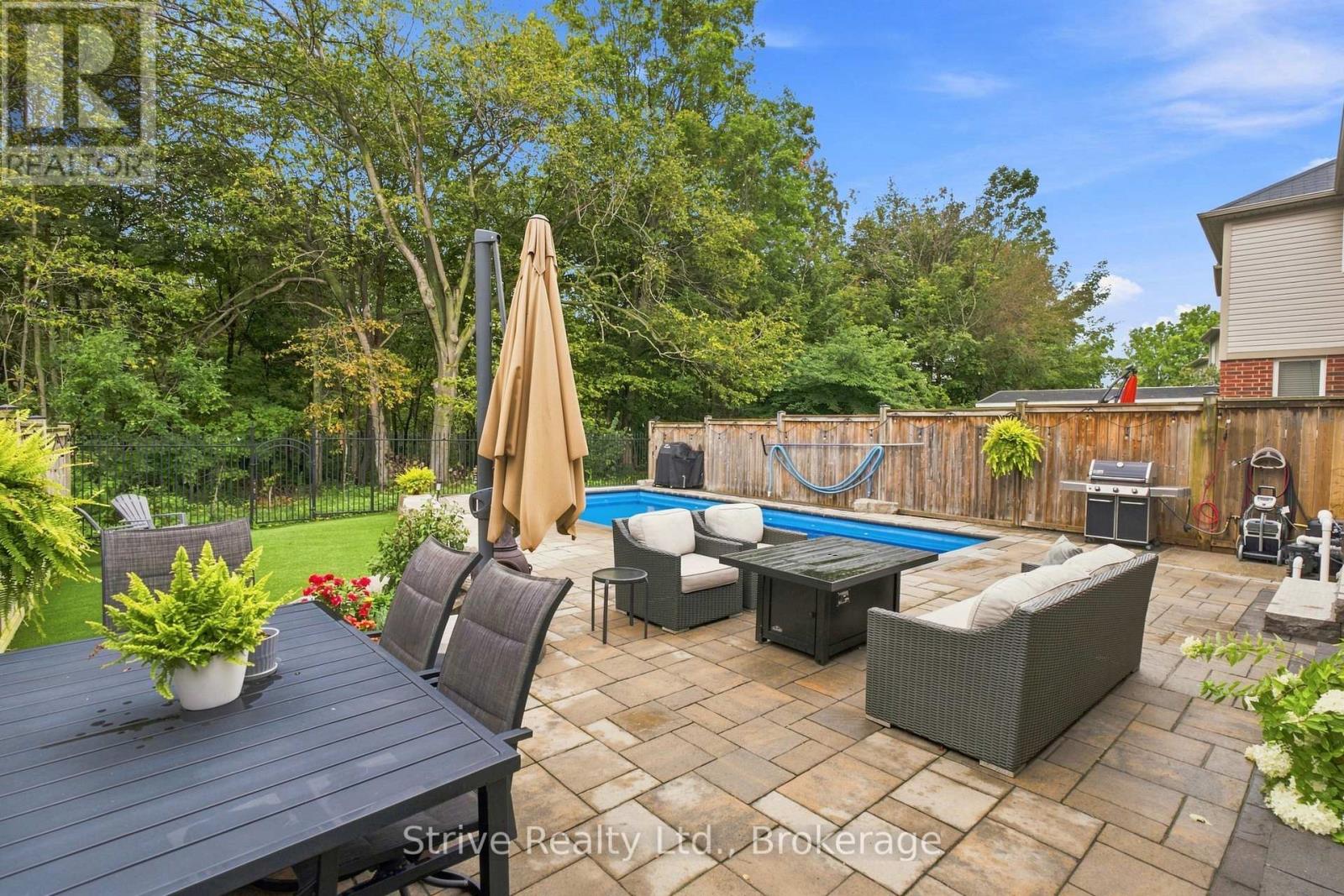 28 Woolacott Lane, Clarington, Ontario  L1C 0J4 - Photo 35 - E13713546