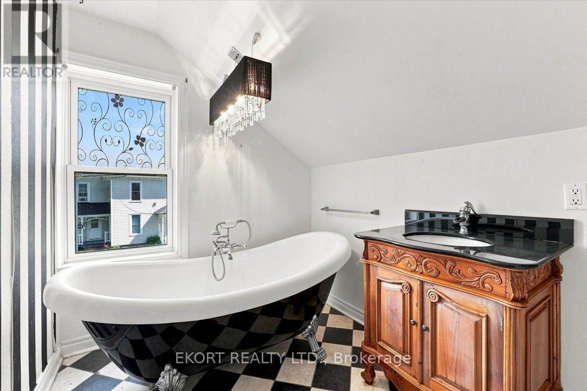 145 Front Street N, Trent Hills, Ontario  K0L 1L0 - Photo 20 - X13713548