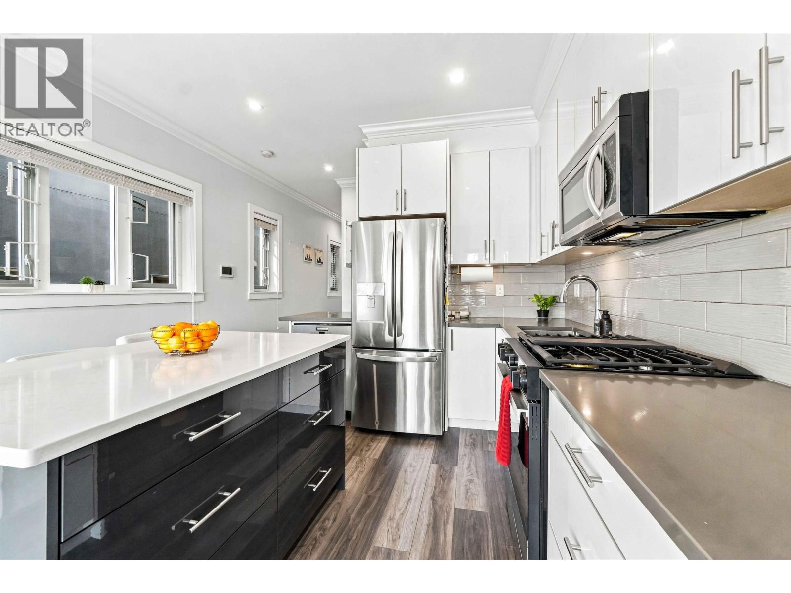 3162 Venables Street, Vancouver, British Columbia V5K 2S4 - Photo 10 - R3158434