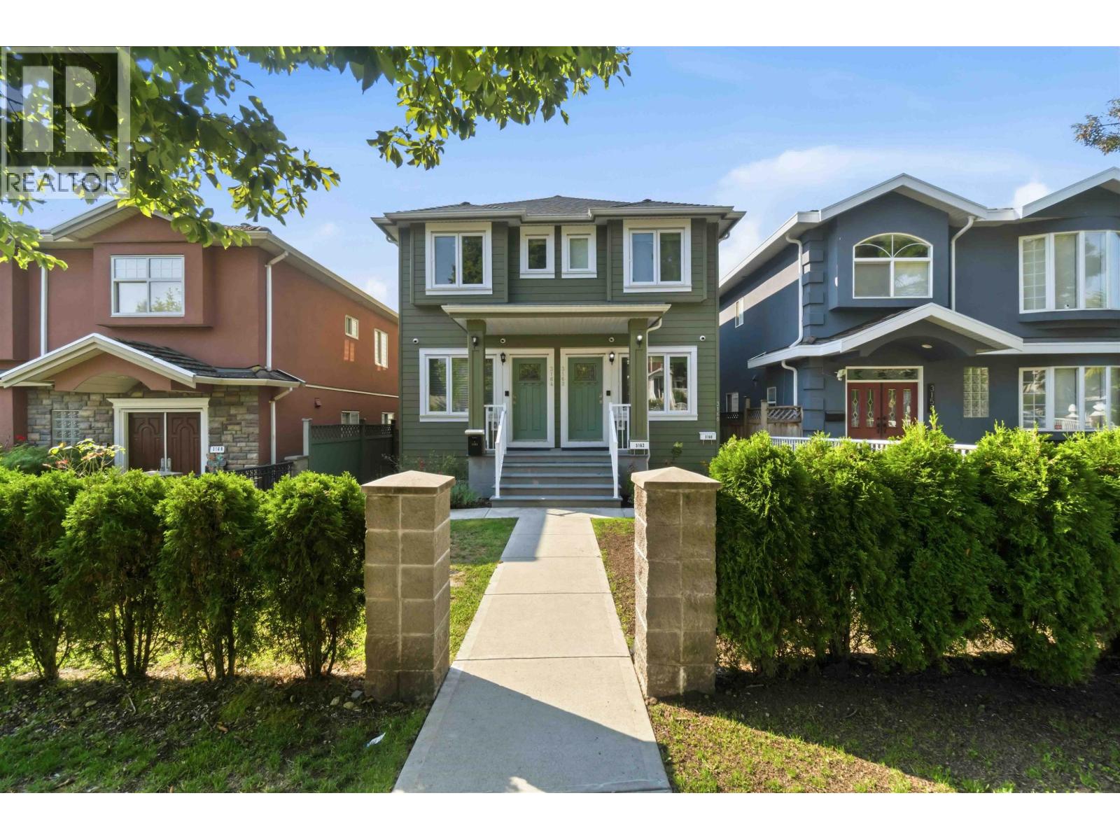 3162 VENABLES STREET, Vancouver, British Columbia