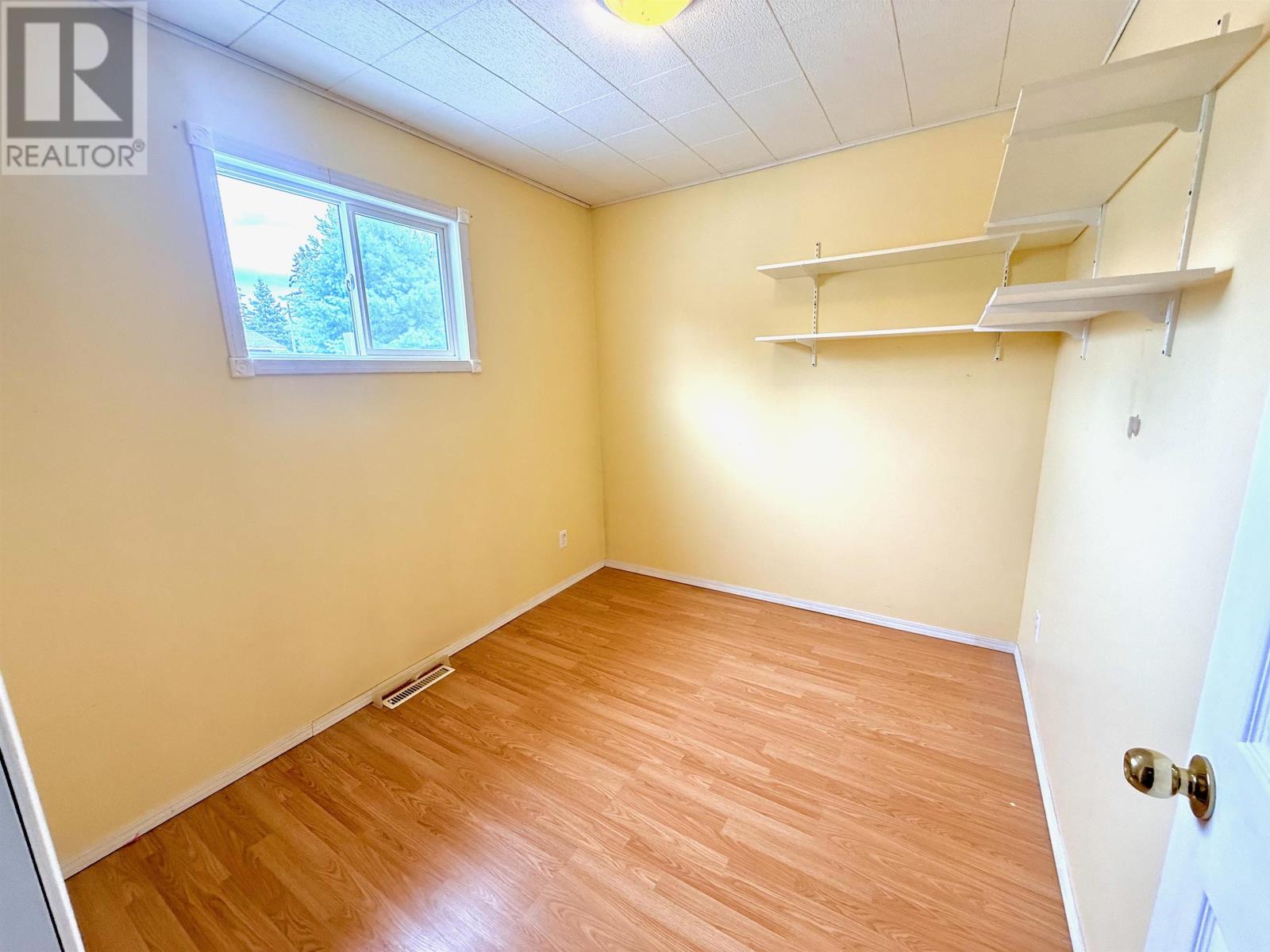 1 Kirkpatrick Ave, Kenora, Ontario  P9N 4K5 - Photo 12 - TB2602519