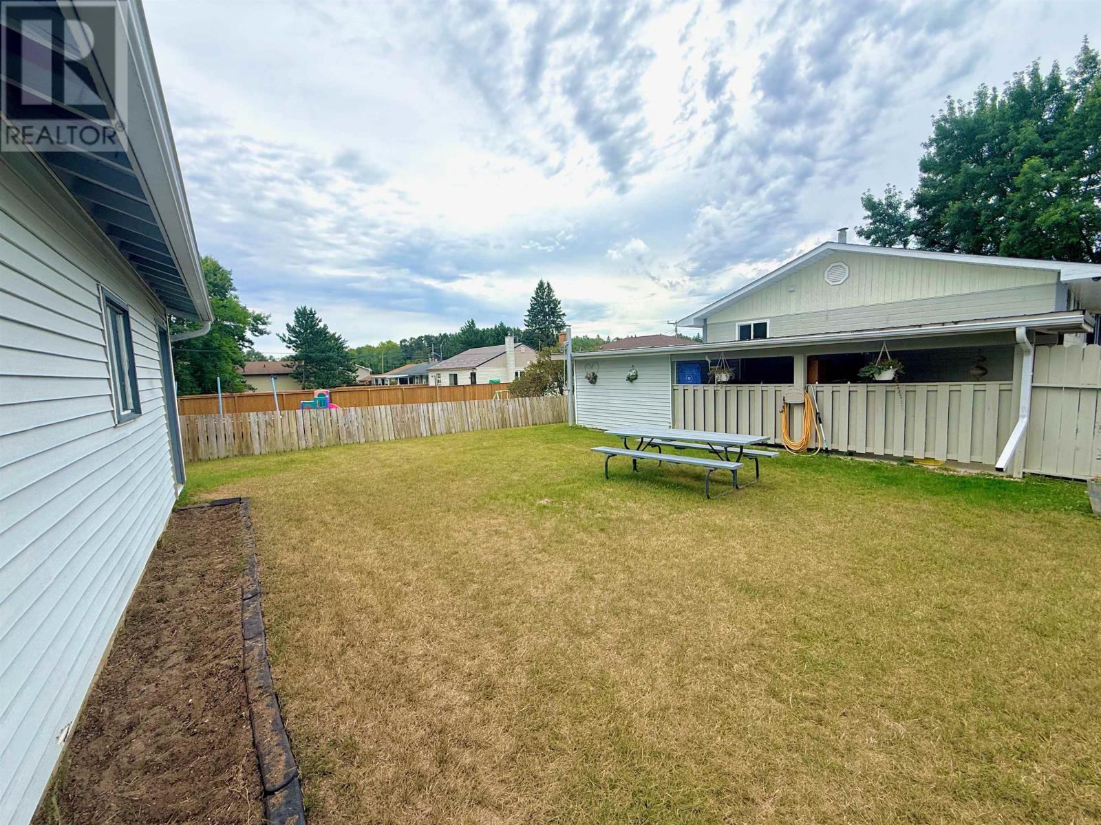 1 Kirkpatrick Ave, Kenora, Ontario  P9N 4K5 - Photo 26 - TB2602519