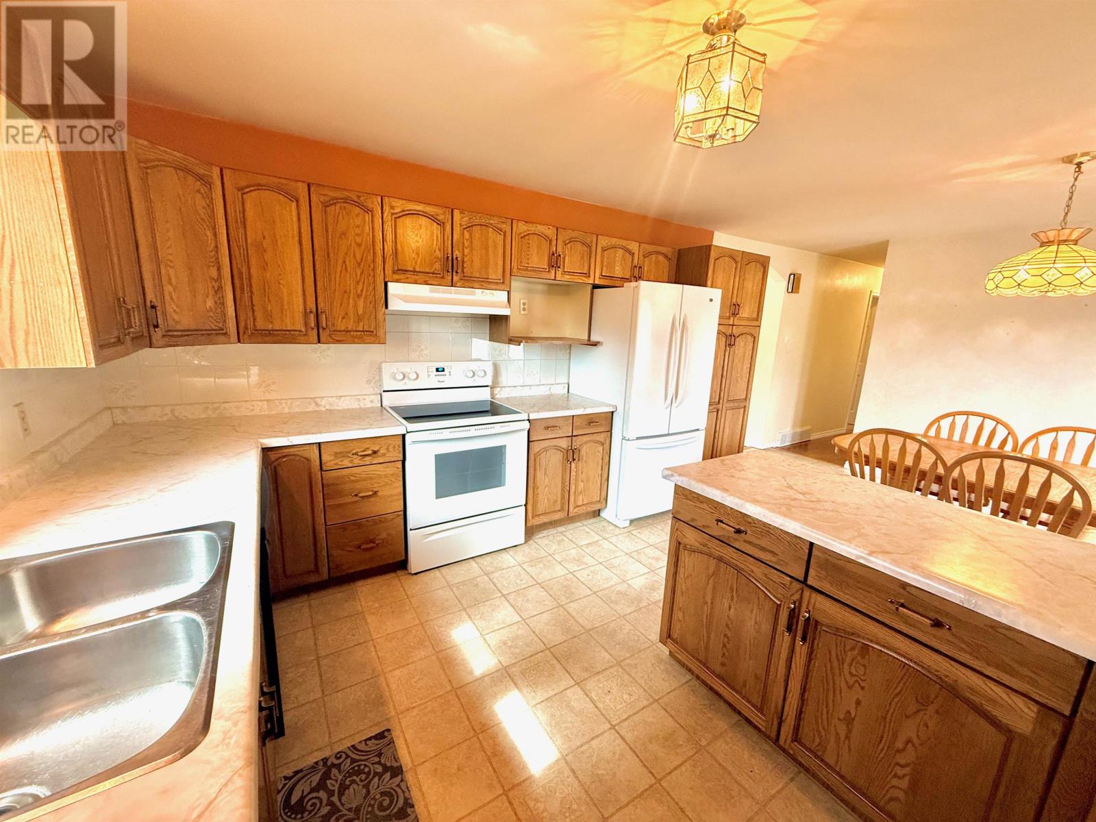 1 Kirkpatrick Ave, Kenora, Ontario  P9N 4K5 - Photo 5 - TB2602519
