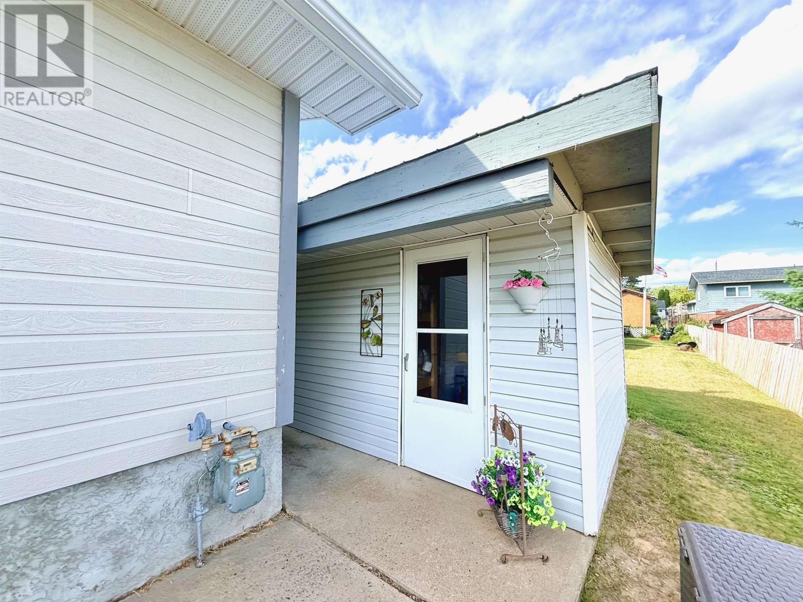 1 Kirkpatrick Ave, Kenora, Ontario  P9N 4K5 - Photo 21 - TB2602519