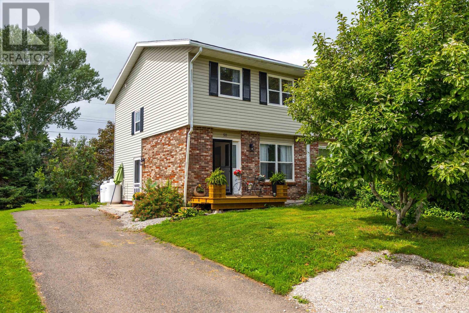 50 Andrews Court, Charlottetown, Prince Edward Island  C1C 1B1 - Photo 1 - 202621552