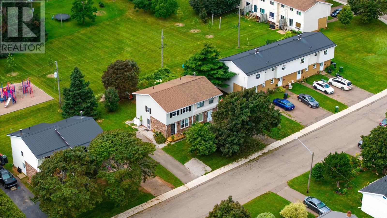 50 Andrews Court, Charlottetown, Prince Edward Island  C1C 1B1 - Photo 3 - 202621552