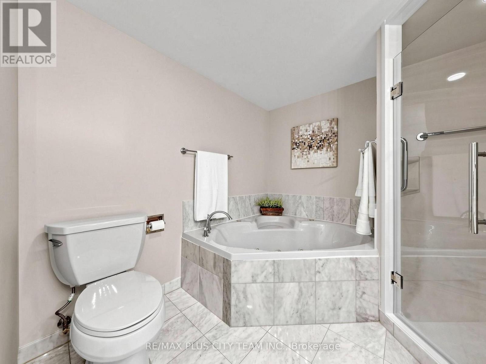 701 - 1818 Bayview Avenue, Toronto, Ontario  M4G 4G6 - Photo 17 - C13713544