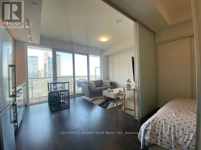 3208 - 28 Wellesley Street E, Toronto, Ontario  M4Y 0C4 - Photo 13 - C13713550