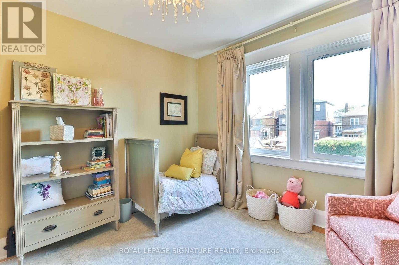 157 Northcliffe Boulevard, Toronto, Ontario  M6E 3K5 - Photo 27 - C13713554