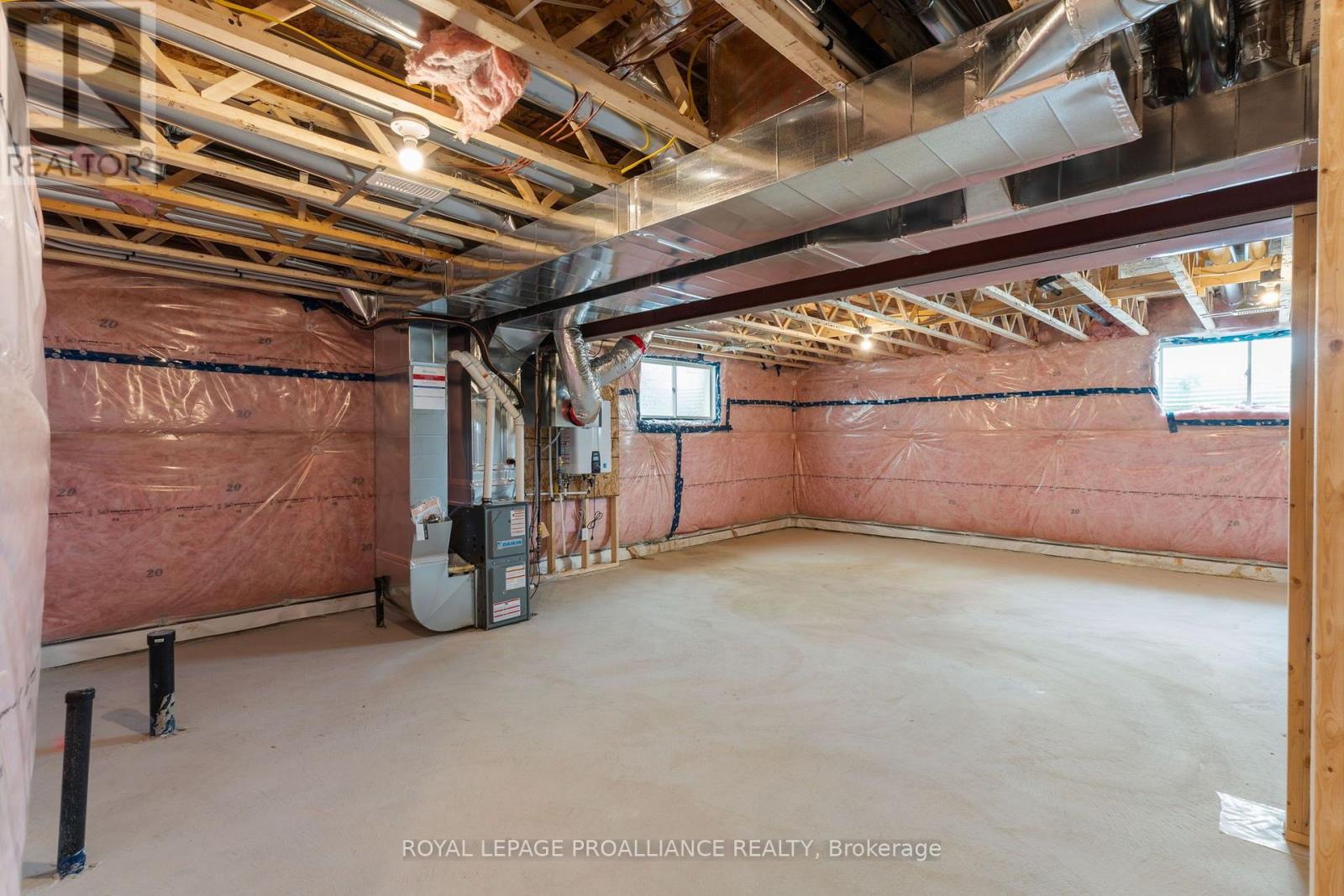 1024 Moore Street, Brockville, Ontario  K6V 0H2 - Photo 37 - X13713044