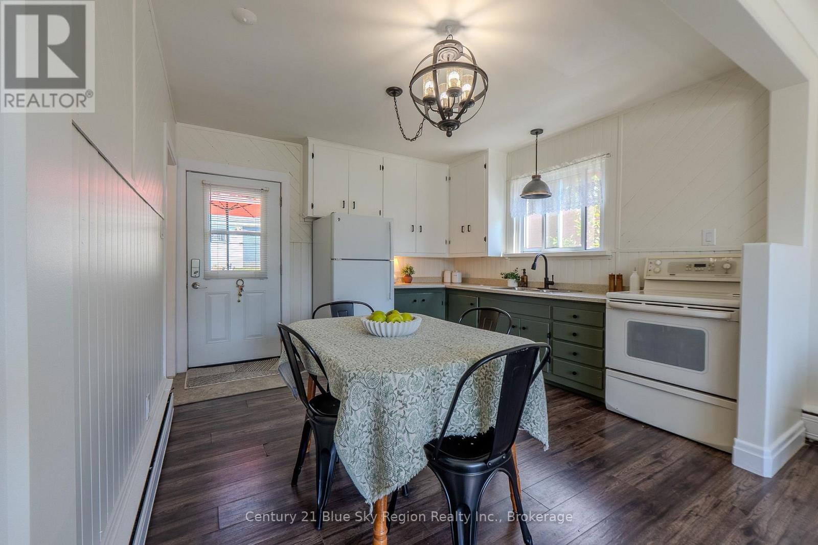 918 Copeland Street, North Bay, Ontario  P1B 3E4 - Photo 8 - X13713470