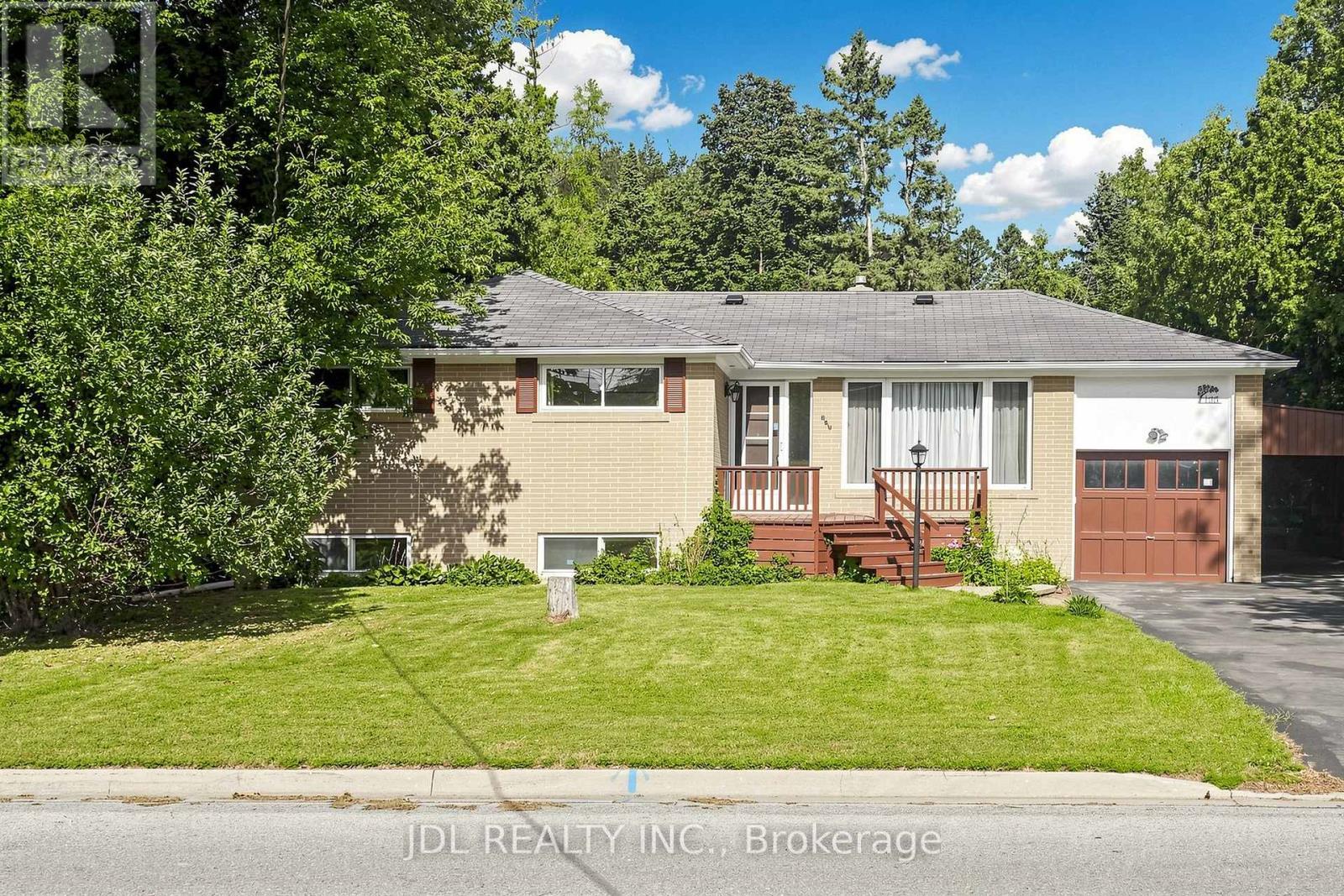 105 PARK AVENUE, Newmarket, Ontario