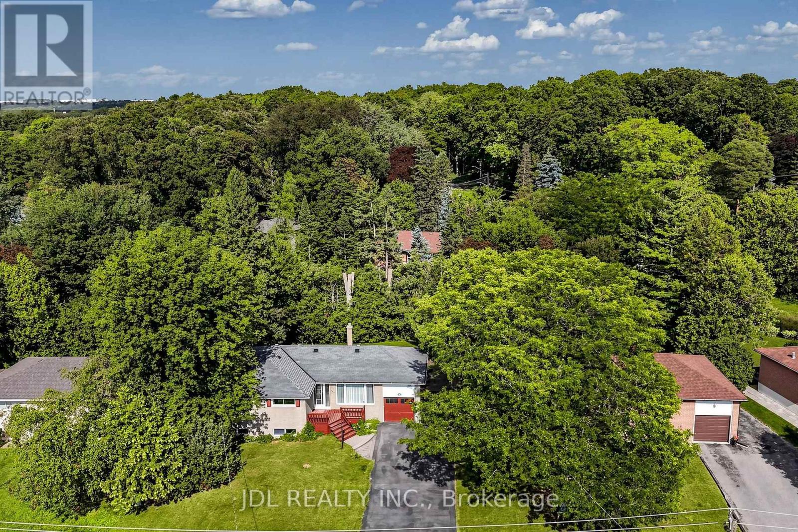 105 Park Avenue, Newmarket, Ontario  L3Y 1T6 - Photo 38 - N13713524
