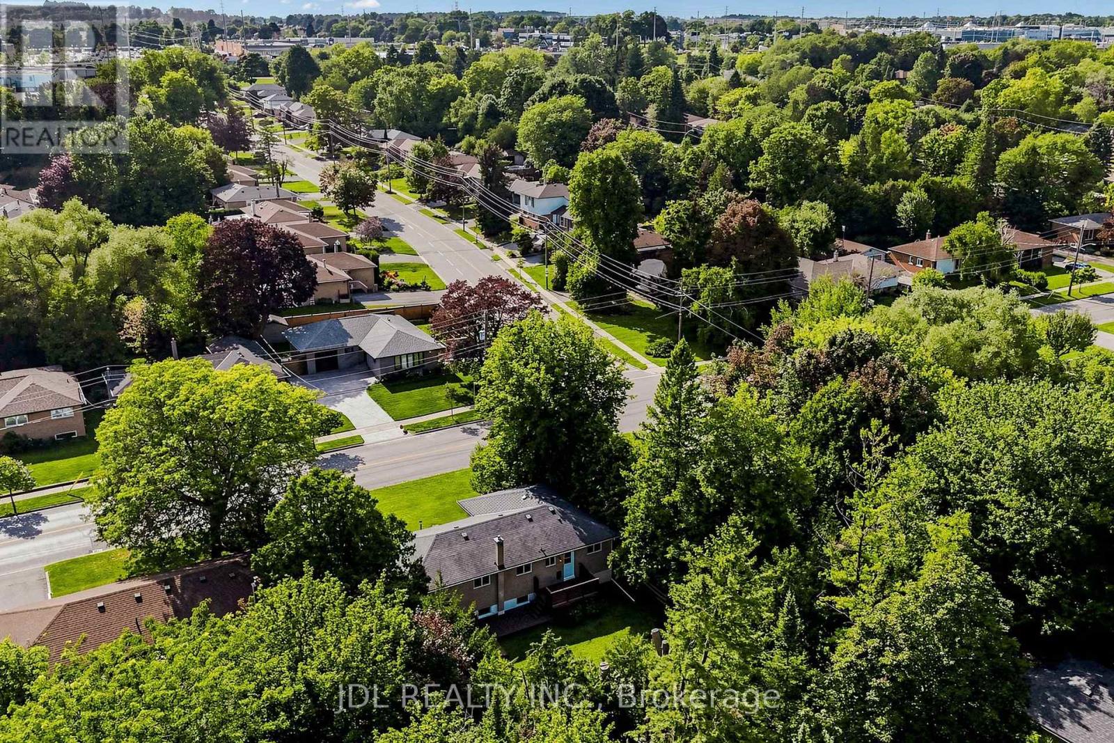 105 Park Avenue, Newmarket, Ontario  L3Y 1T6 - Photo 41 - N13713524