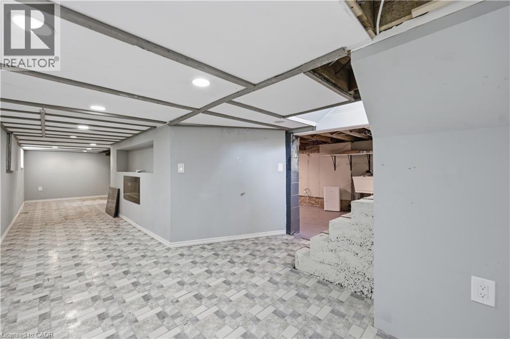218 Lake Street, St. Catharines, Ontario  L2R 5Z2 - Photo 30 - 40856321