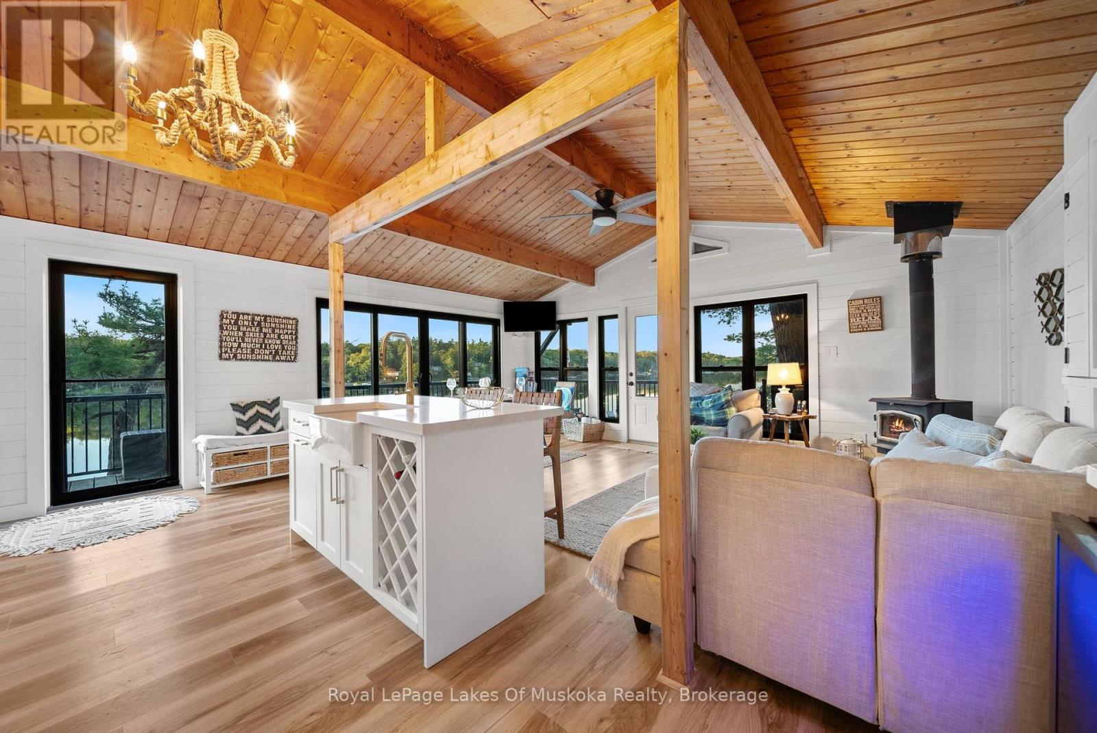 3102 Twelve Mile Bay Road, Georgian Bay, Ontario  P0C 1H0 - Photo 33 - X13713442
