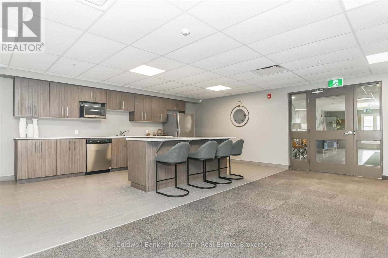 102 - 104 Summit Ridge Drive, Guelph, Ontario  N1E 0R5 - Photo 45 - X13713484