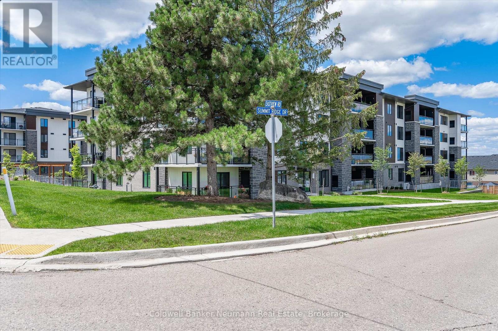 102 - 104 Summit Ridge Drive, Guelph, Ontario  N1E 0R5 - Photo 47 - X13713484