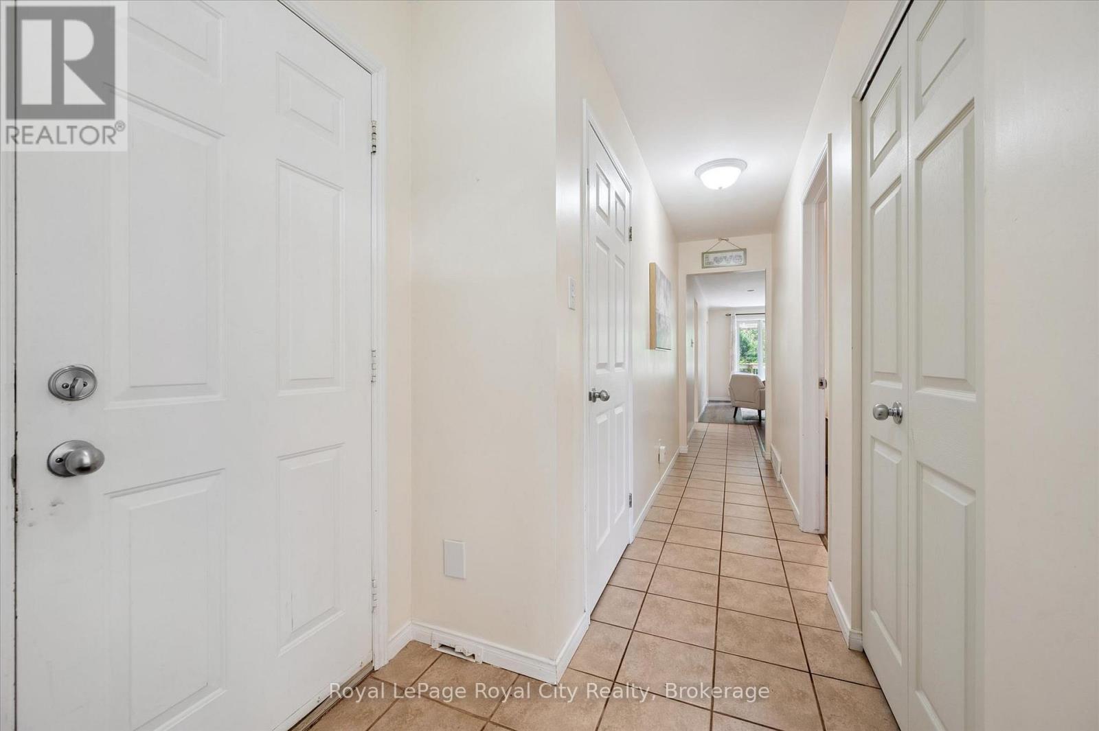 73 Waxwing Crescent, Guelph, Ontario  N1C 1E3 - Photo 18 - X13713516