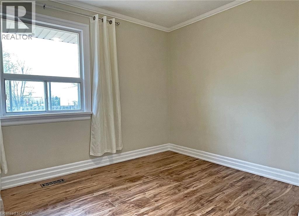 6 Myrtle Avenue Unit# Upper, St. Catharines, Ontario  L2M 5W1 - Photo 12 - 40855281