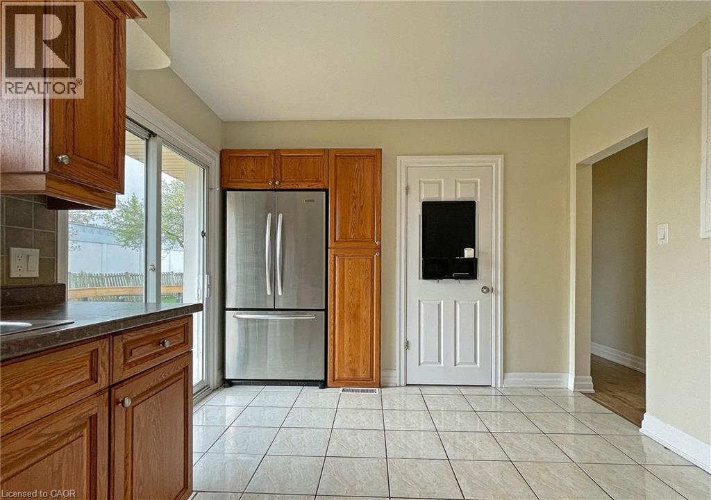 6 Myrtle Avenue Unit# Upper, St. Catharines, Ontario  L2M 5W1 - Photo 9 - 40855281