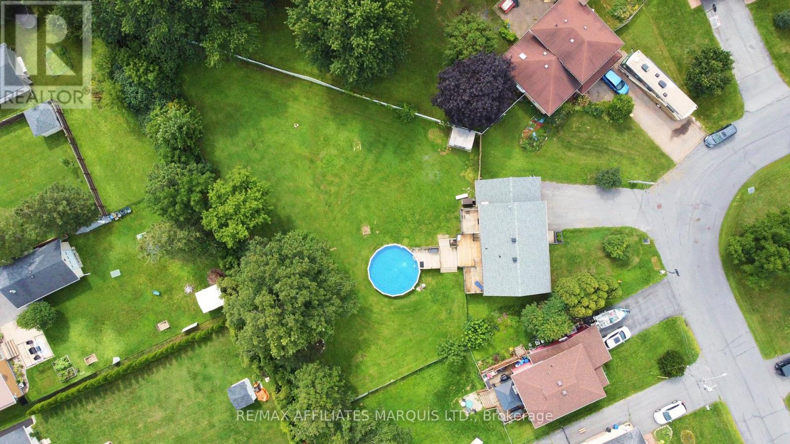 422 Hilbert Avenue, Cornwall, Ontario  K6K 1H5 - Photo 43 - X13713468