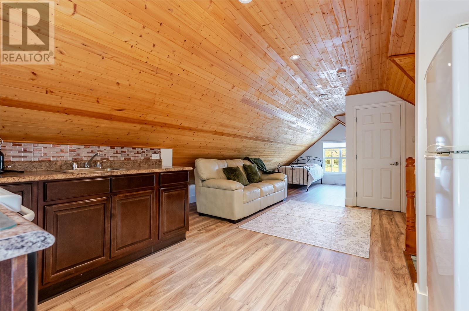 1833 Topsail Road, Paradise, Newfoundland & Labrador  A1L 1Y8 - Photo 28 - 1302362