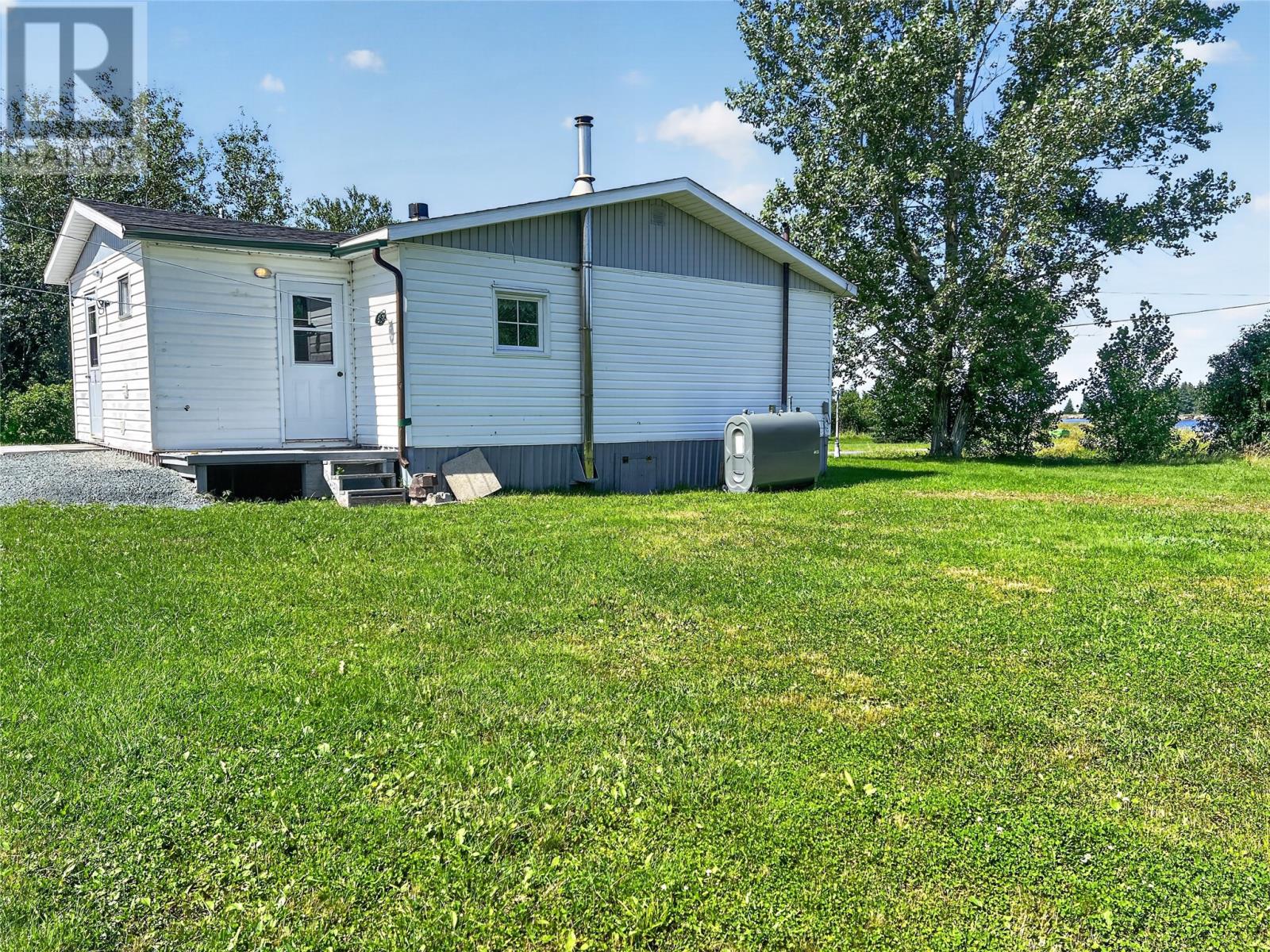 335 Main Street, Carmanville South, Newfoundland & Labrador  A0G 1N0 - Photo 21 - 1302273