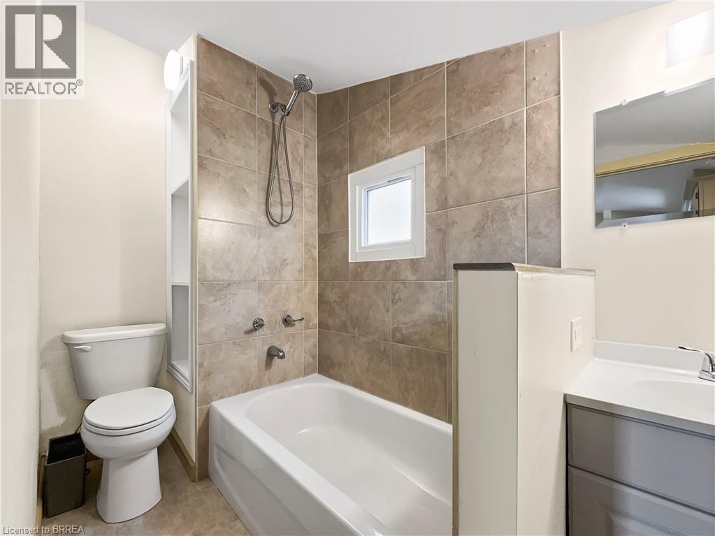 79 Rawdon Street, Brantford, Ontario  N3S 6C4 - Photo 11 - 40856800
