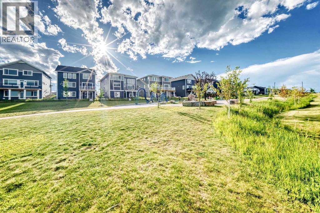 263 Chelsea Heath, Chestermere, Alberta  T1X 2N4 - Photo 35 - A2325000