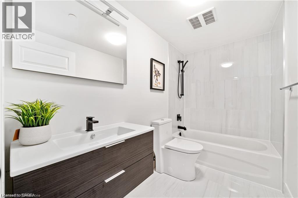 2 Dundas Street W Unit# 305, Belleville, Ontario  K8P 1A1 - Photo 24 - 40858058
