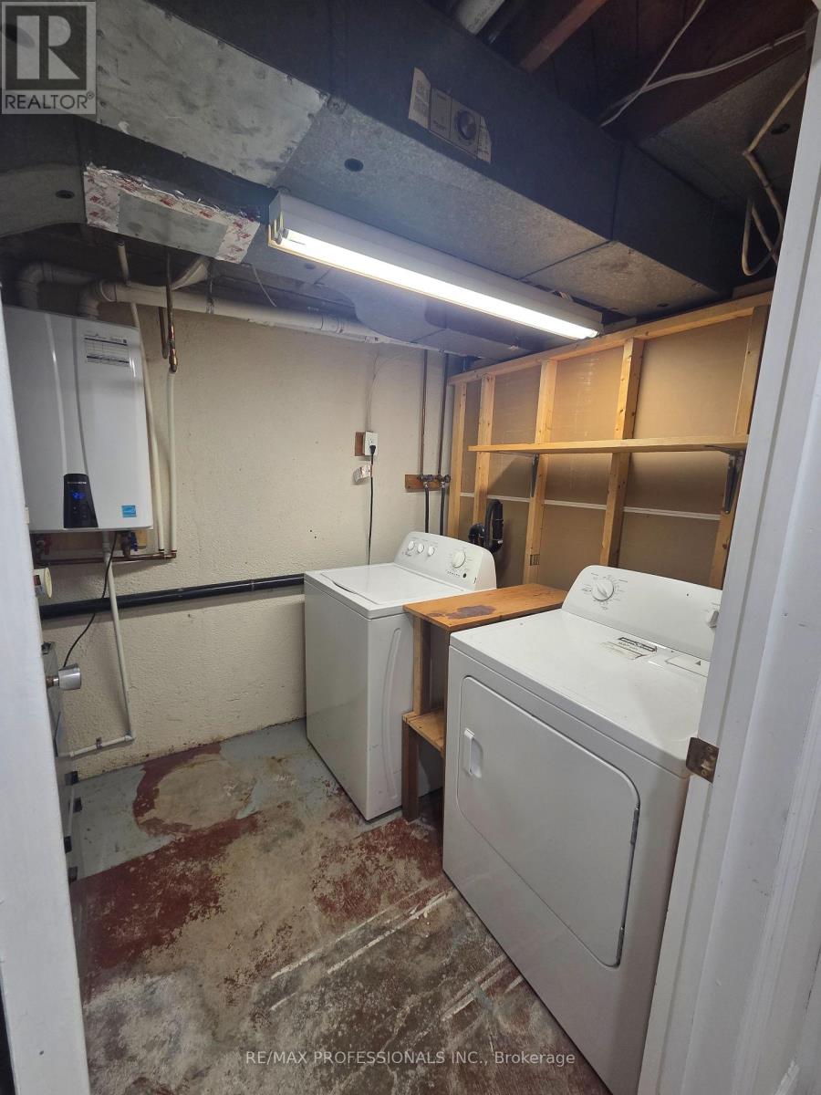 Lower - 881 Lawrence Road, Hamilton, Ontario  L8K 2A4 - Photo 14 - X13713456